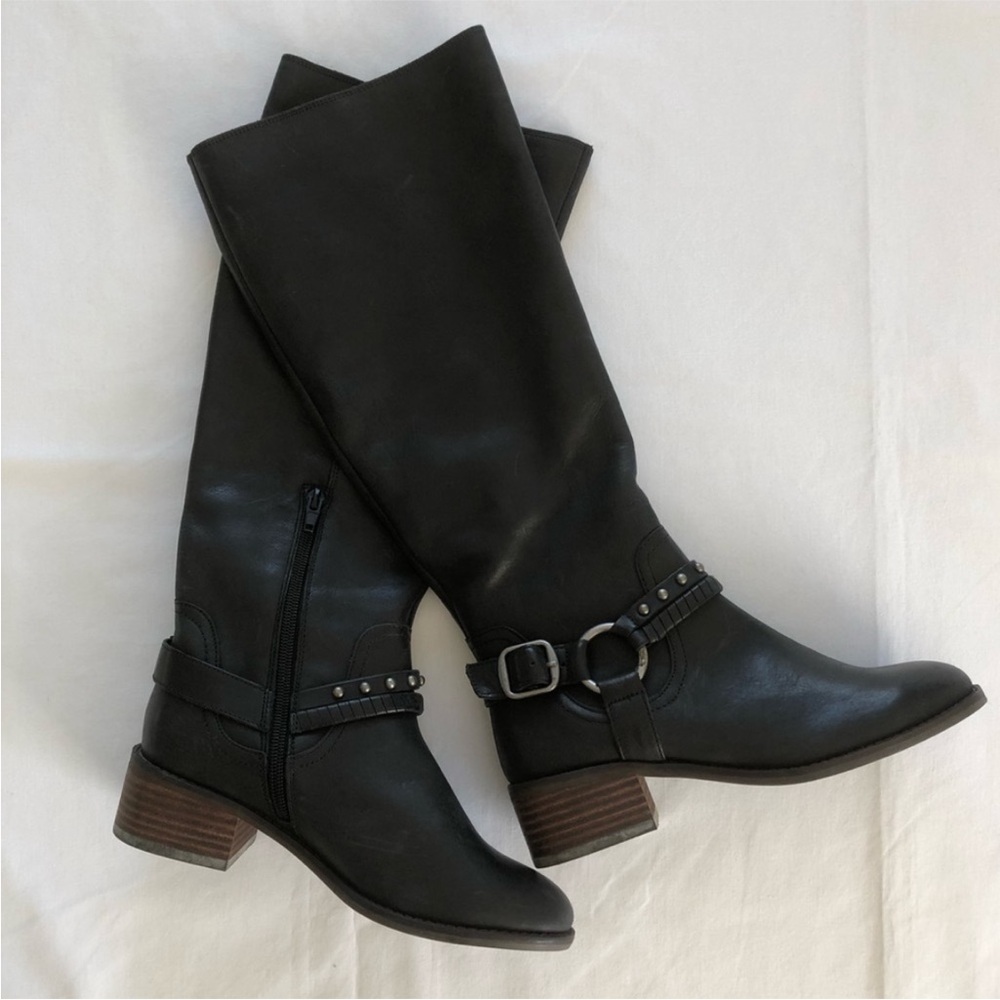 NWOT lucky brand KARESI boots